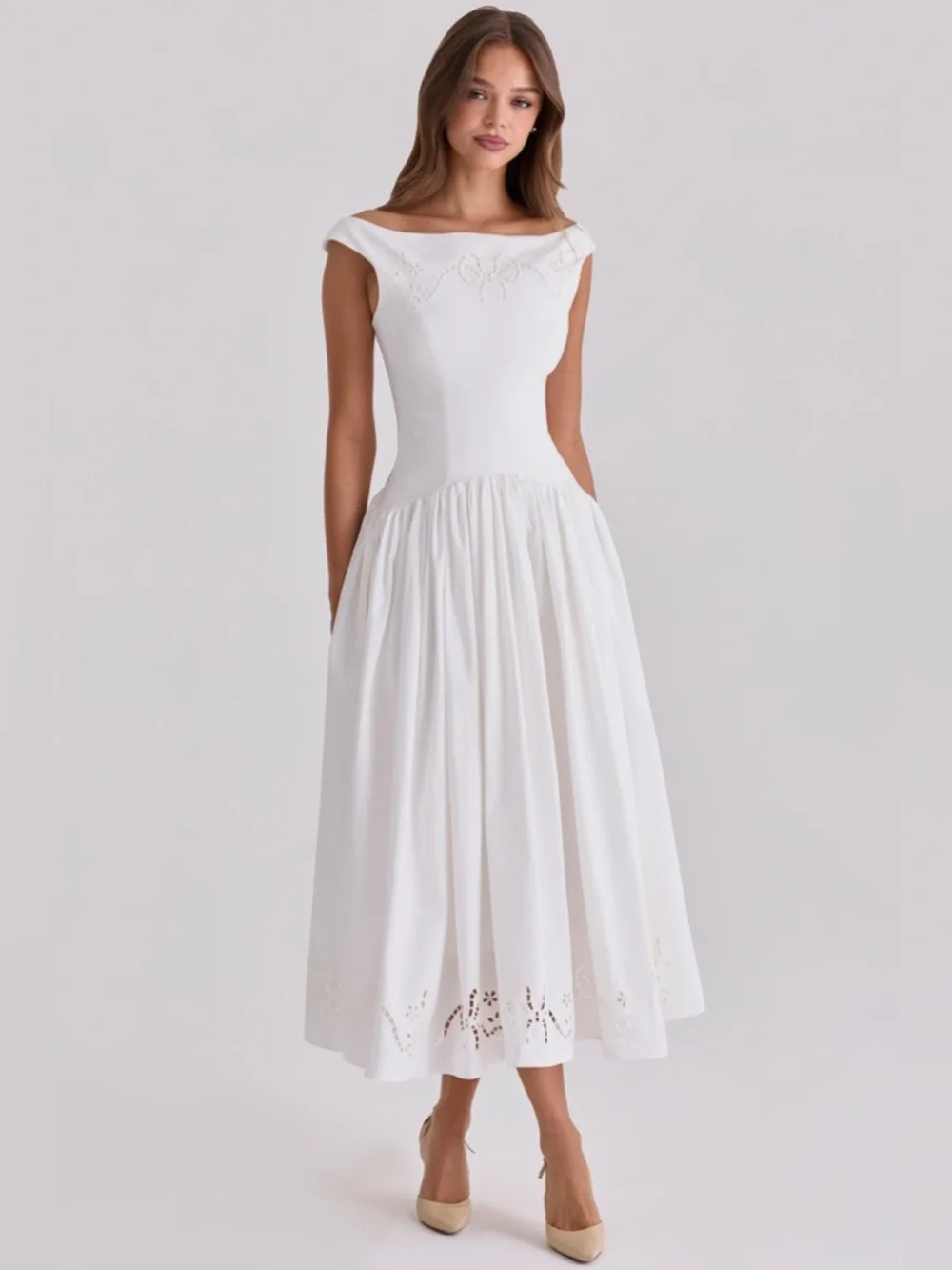 House of Cb LAUREN White Cotton Broderie Anglaise Boat Neck Maxi Dress - Picture 2 of 5